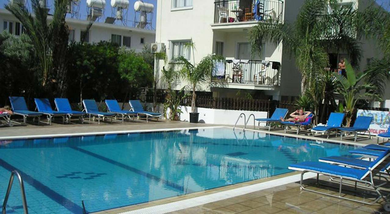 pavilia-hotel-apartments-ayia-napa-cyprus-swimming-pool